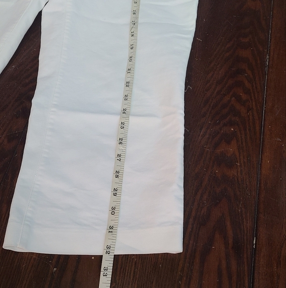 Hennes Capris - Picture 6 of 13